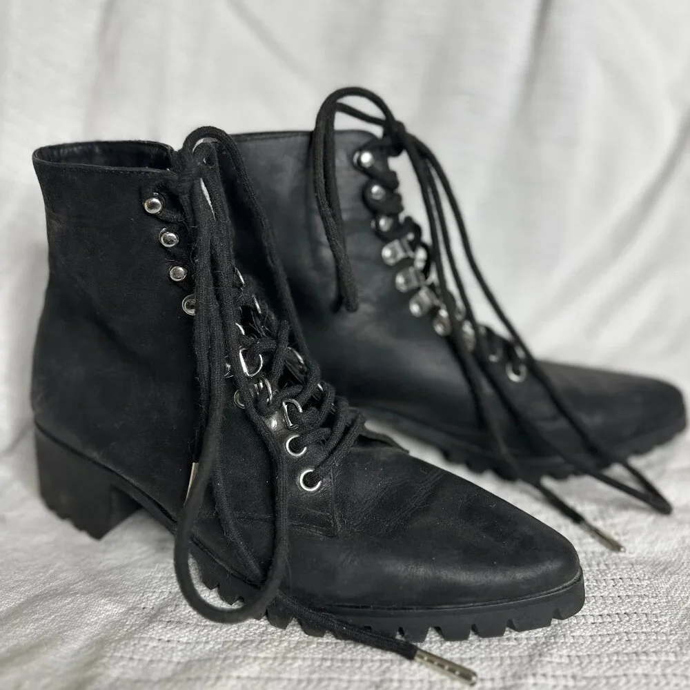 Breaking Hearts & Burning Rubber Vermont Boots 7 - Picture 1 of 7